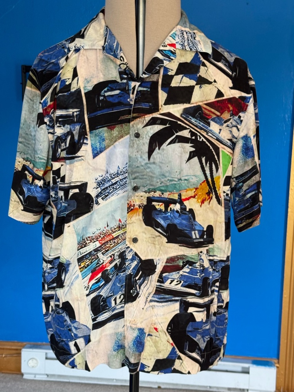 HUGO Racing Car Print Camp Shirt | Formula 1 | Resort Wear | Size L